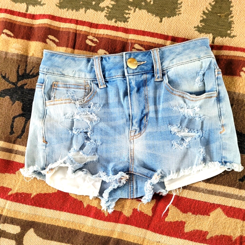 American Eagle sz.00 denim shorts.